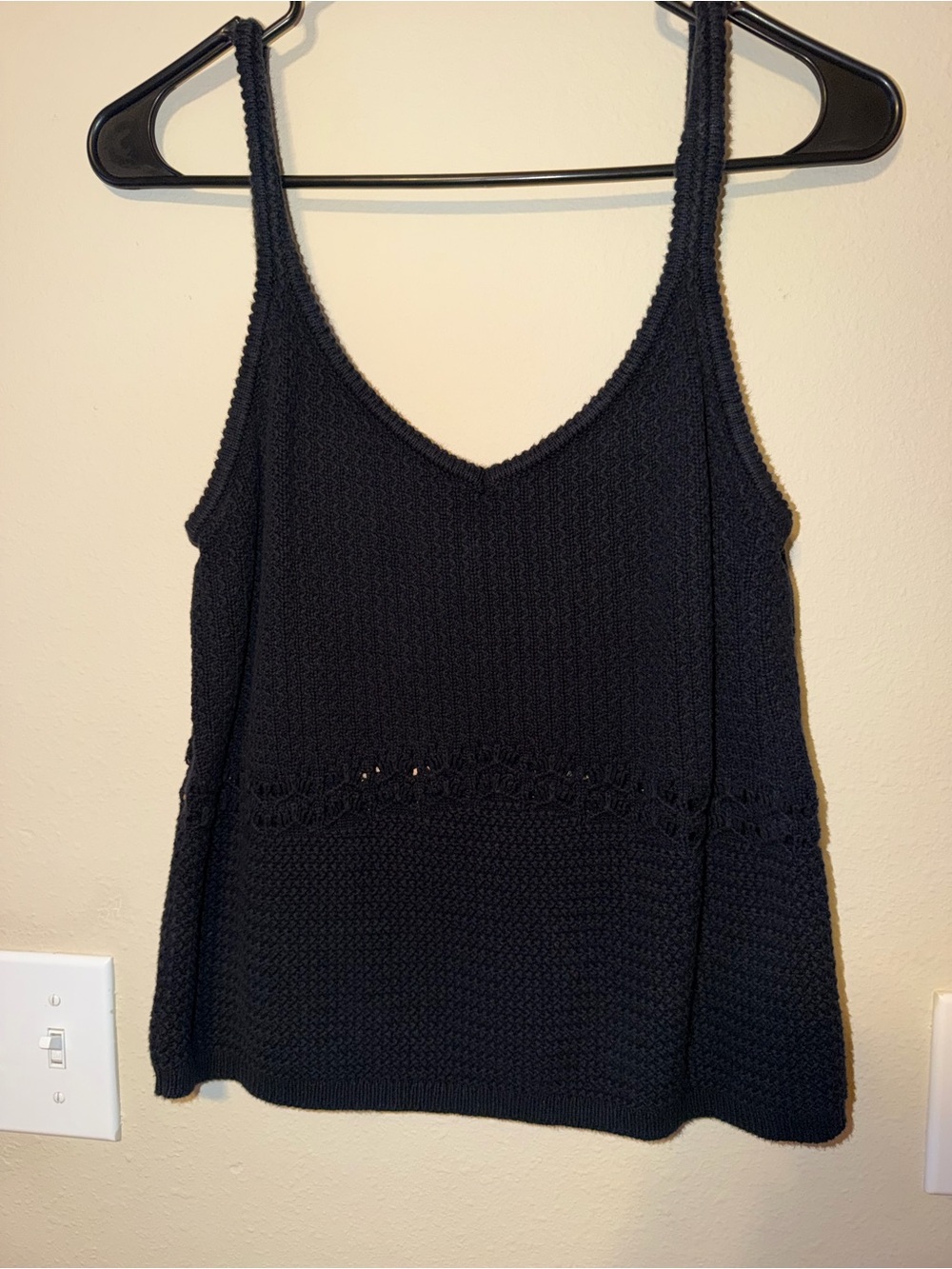 Old Navy Black Knit V-Neck Crocheted Waist Tank